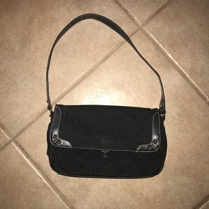 Liz and Co Black Handbag